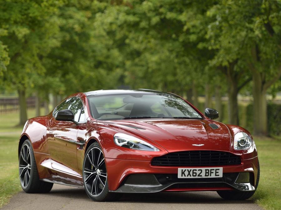  Aston Martin Vanquish 2012 года  (UK) (фото 128 из 170)